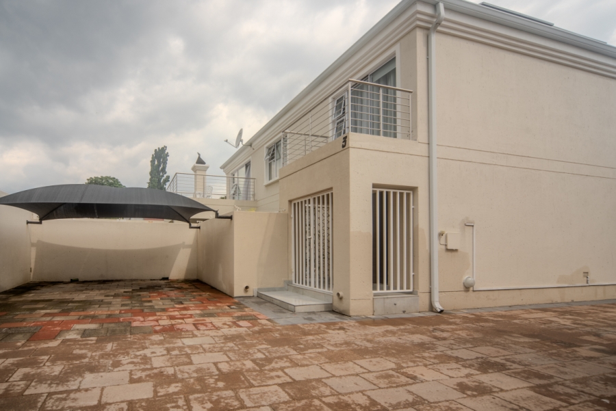 3 Bedroom Property for Sale in Edenvale Central Gauteng