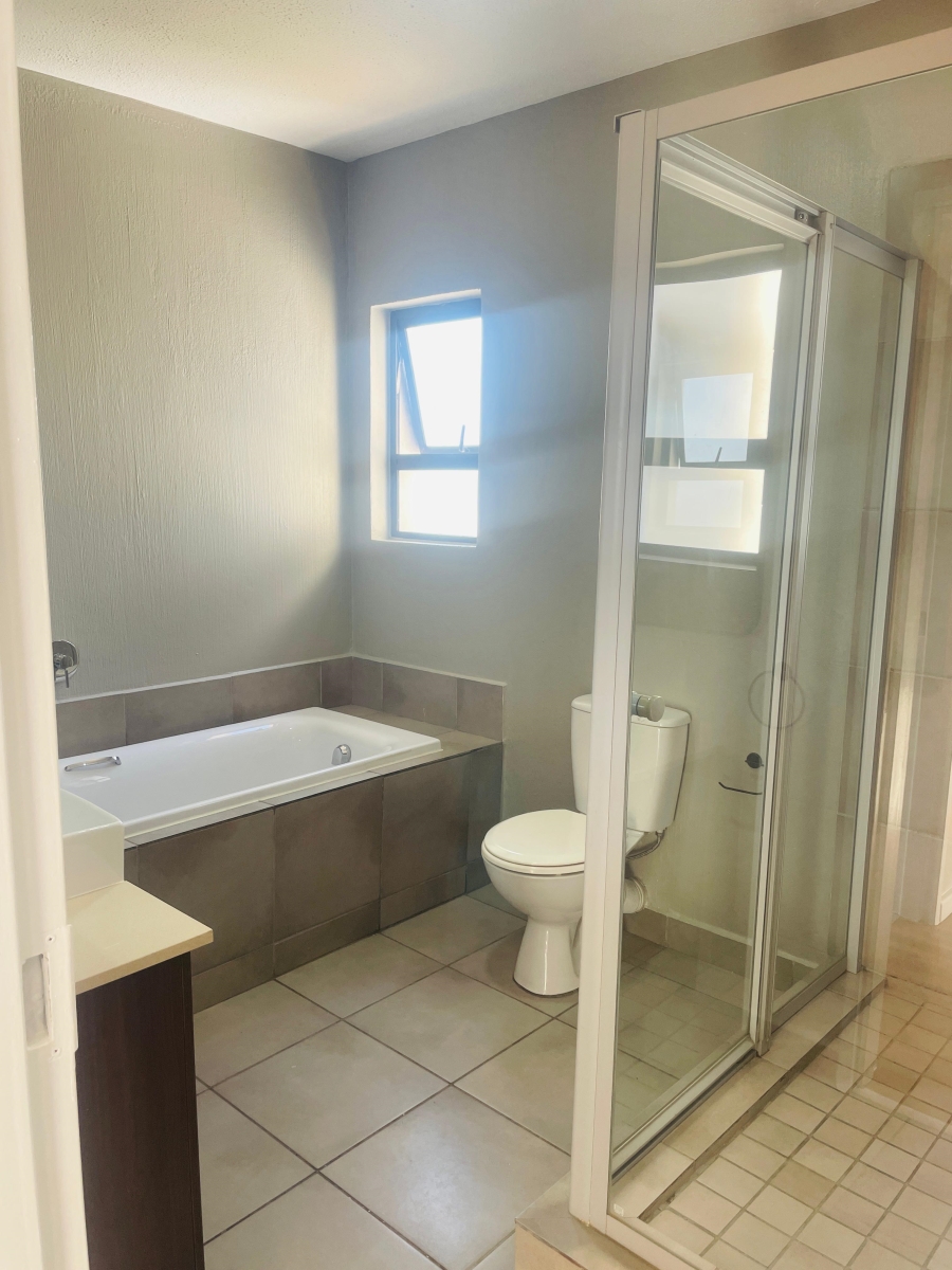 3 Bedroom Property for Sale in Fourways Gauteng