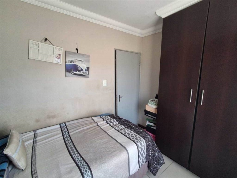 3 Bedroom Property for Sale in Brackendowns Gauteng