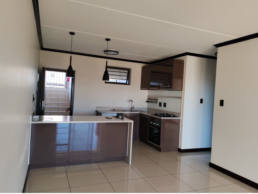 1 Bedroom Property for Sale in Blue Hills Gauteng