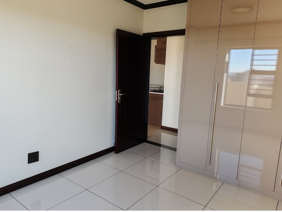 1 Bedroom Property for Sale in Blue Hills Gauteng