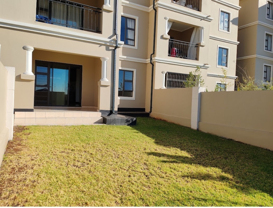 1 Bedroom Property for Sale in Blue Hills Gauteng