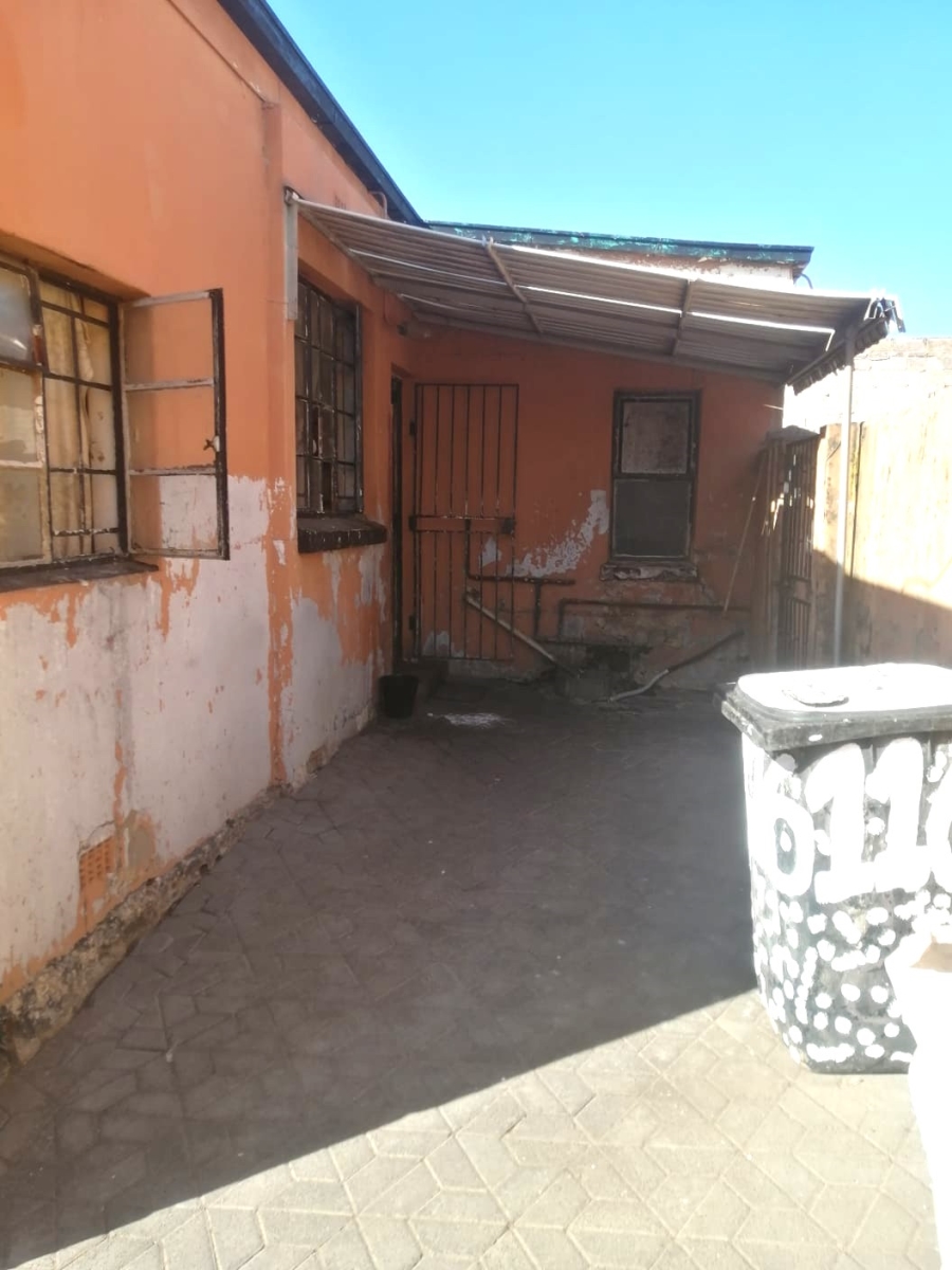 7 Bedroom Property for Sale in Turffontein Gauteng