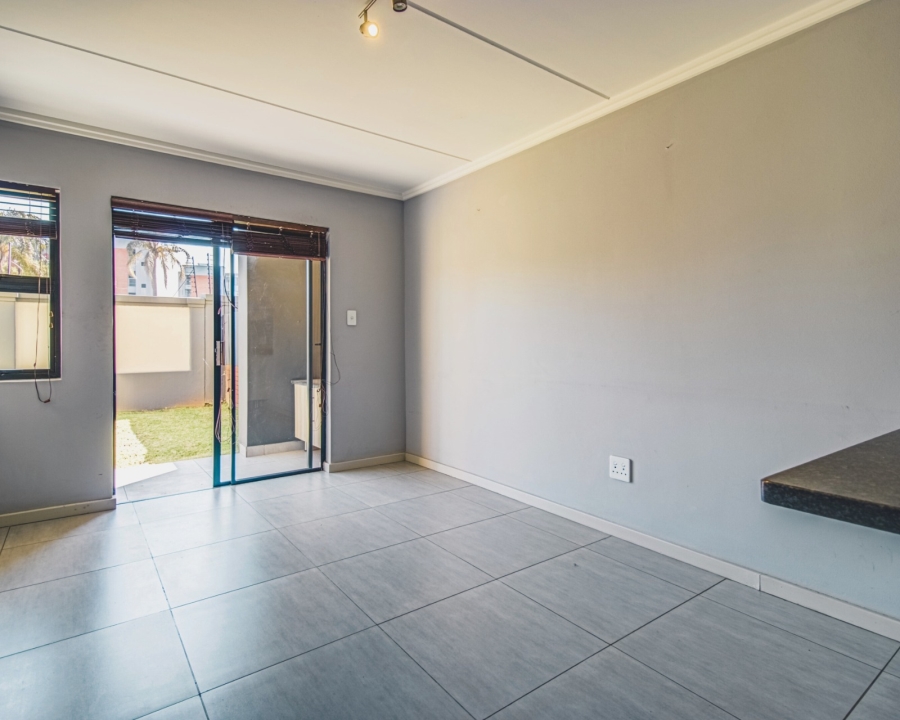 2 Bedroom Property for Sale in Eden Glen Gauteng