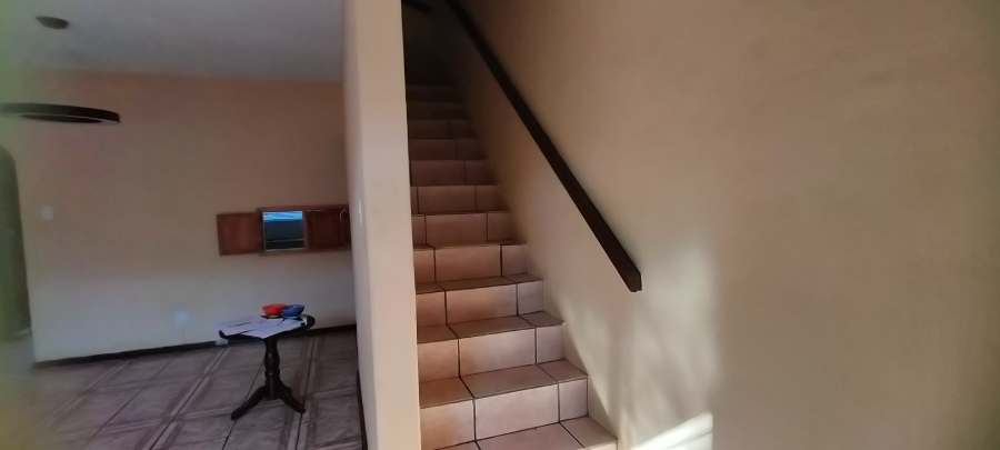 2 Bedroom Property for Sale in Florida Gauteng