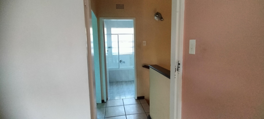 2 Bedroom Property for Sale in Florida Gauteng