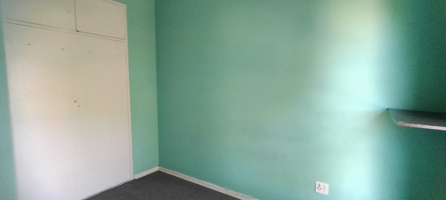2 Bedroom Property for Sale in Florida Gauteng