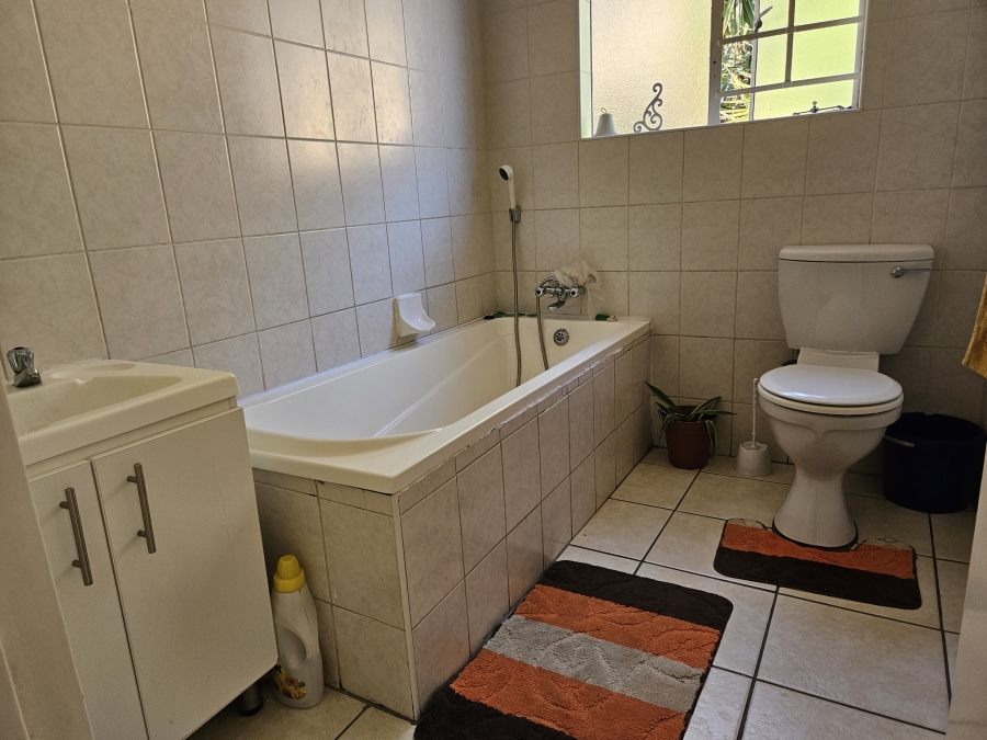 3 Bedroom Property for Sale in Sundowner Gauteng