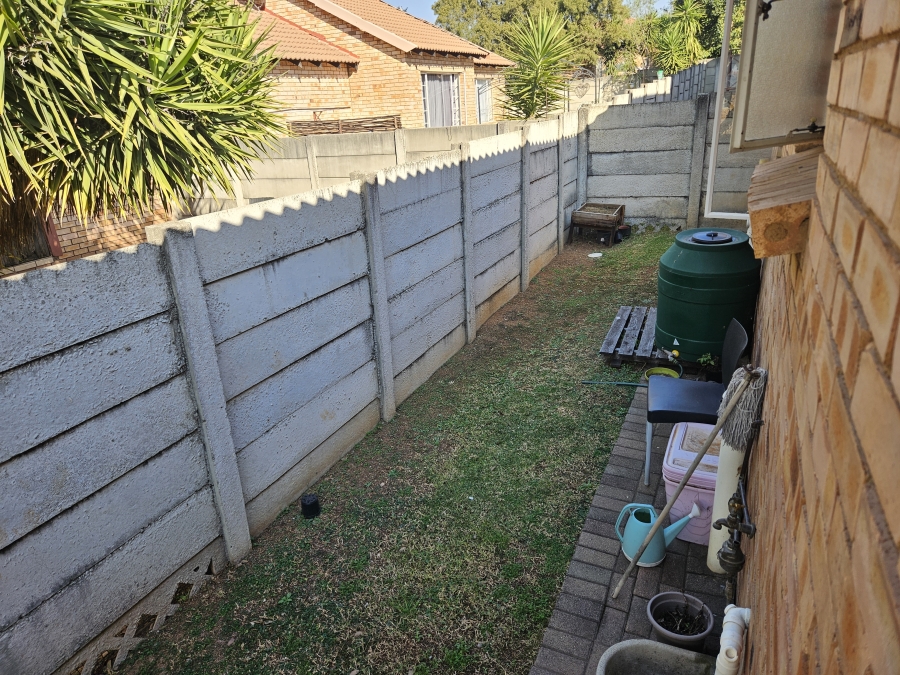 3 Bedroom Property for Sale in Sundowner Gauteng
