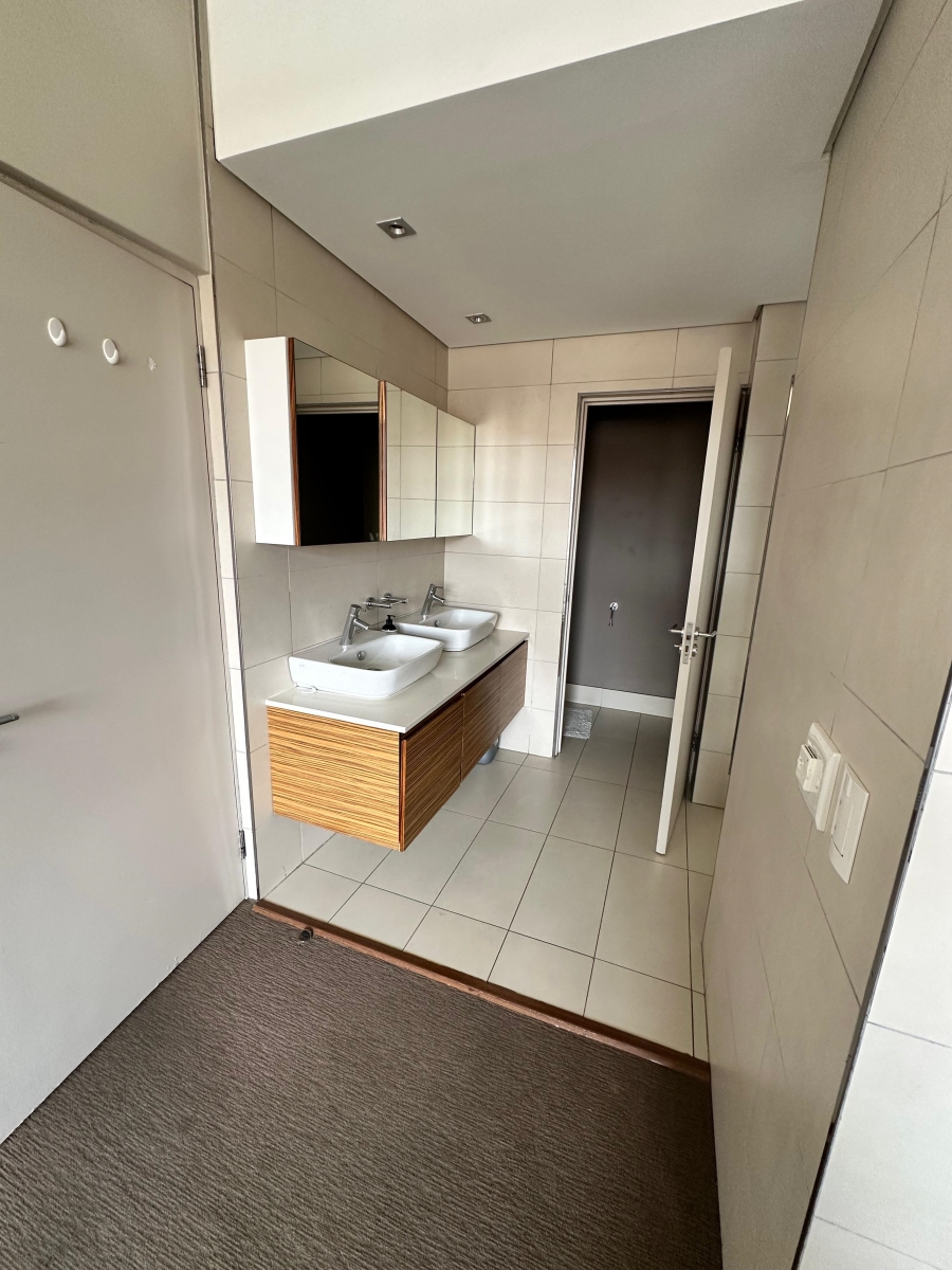 2 Bedroom Property for Sale in Houghton Estate Gauteng
