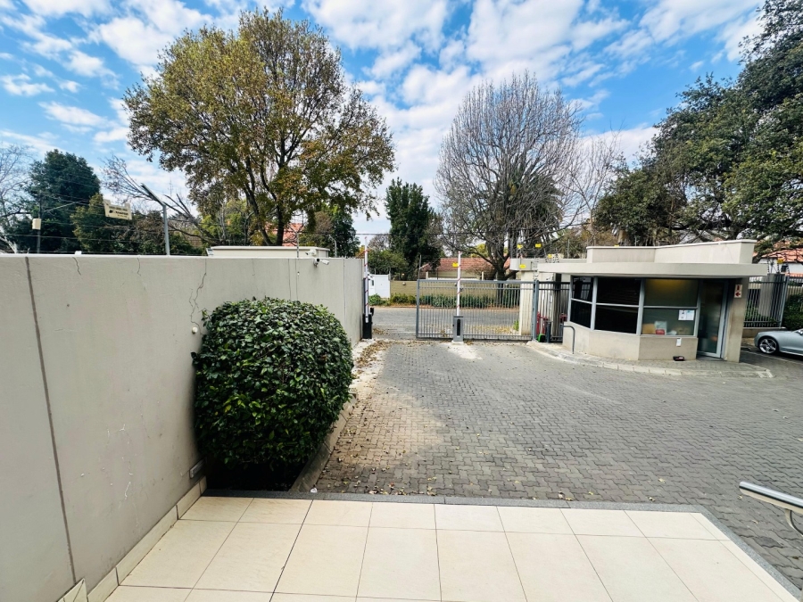 2 Bedroom Property for Sale in Houghton Estate Gauteng