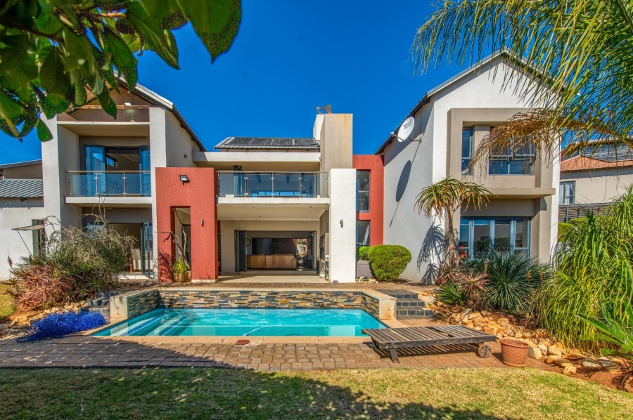 To Let 4 Bedroom Property for Rent in Copperleaf Estate Gauteng