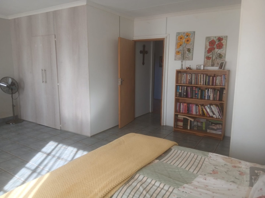 4 Bedroom Property for Sale in Randfontein South Gauteng