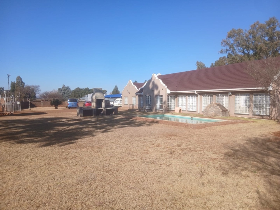 4 Bedroom Property for Sale in Randfontein South Gauteng
