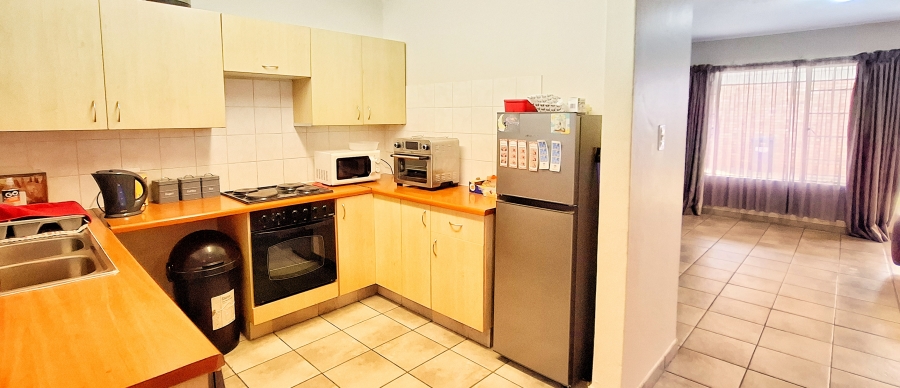 2 Bedroom Property for Sale in Annlin Gauteng