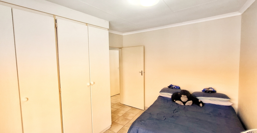 2 Bedroom Property for Sale in Annlin Gauteng