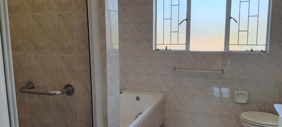 3 Bedroom Property for Sale in Eden Glen Gauteng