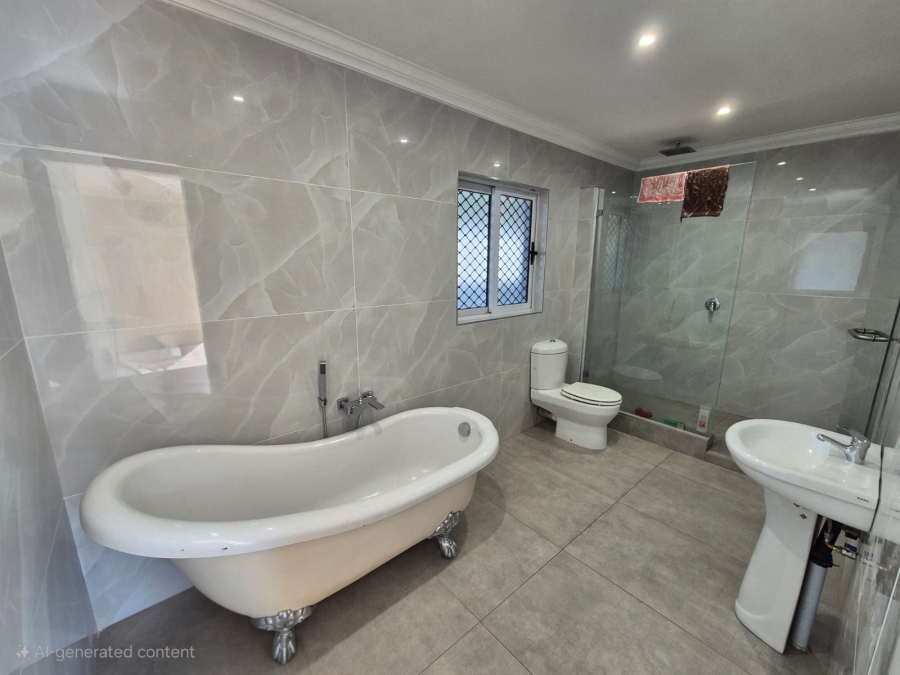 5 Bedroom Property for Sale in Wierda Park Gauteng