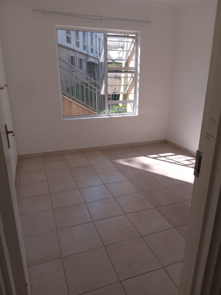 To Let 2 Bedroom Property for Rent in Bryanston Gauteng