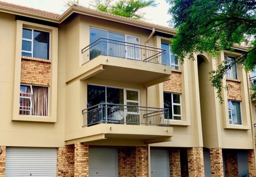 To Let 2 Bedroom Property for Rent in Bryanston Gauteng