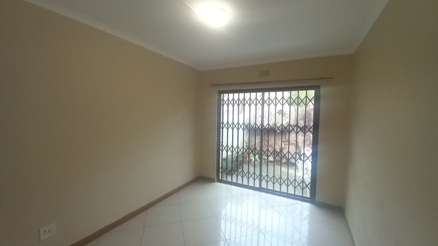 2 Bedroom Property for Sale in Rant En Dal Gauteng