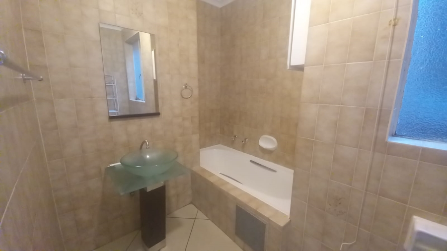 2 Bedroom Property for Sale in Rant En Dal Gauteng