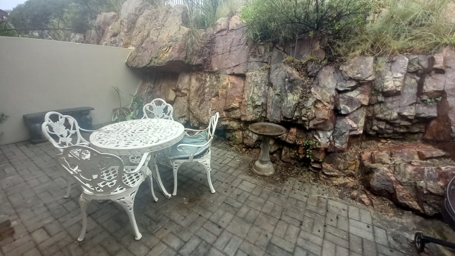 2 Bedroom Property for Sale in Rant En Dal Gauteng