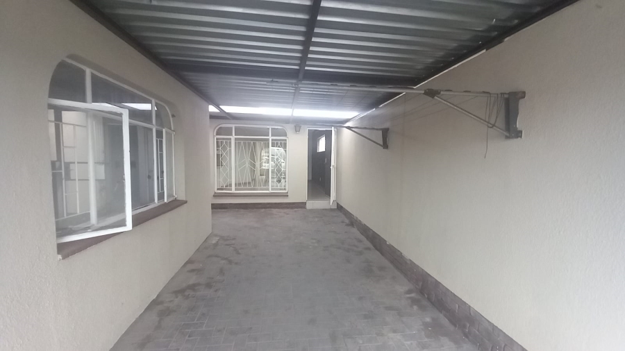 2 Bedroom Property for Sale in Rant En Dal Gauteng