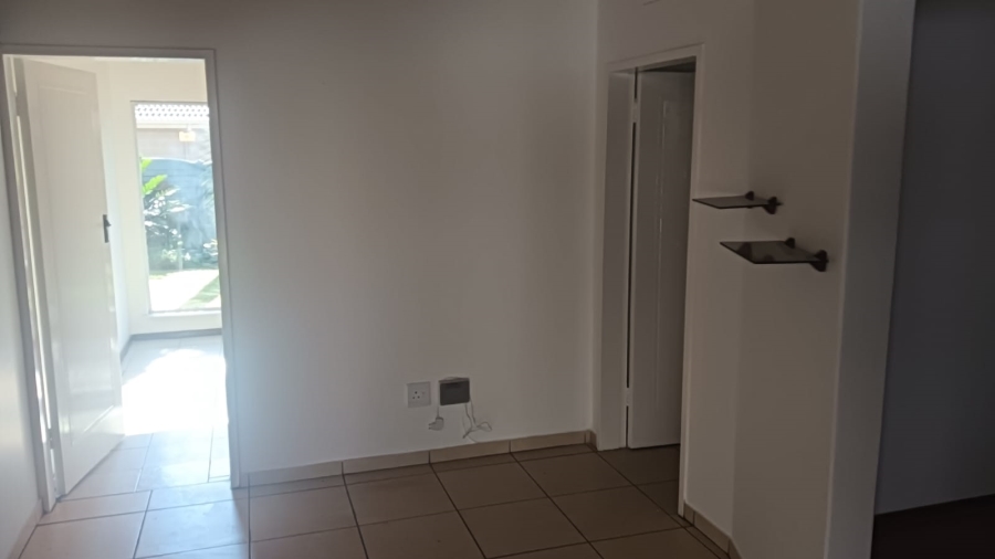 5 Bedroom Property for Sale in Edleen Gauteng