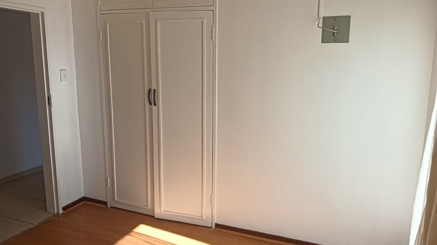 5 Bedroom Property for Sale in Edleen Gauteng