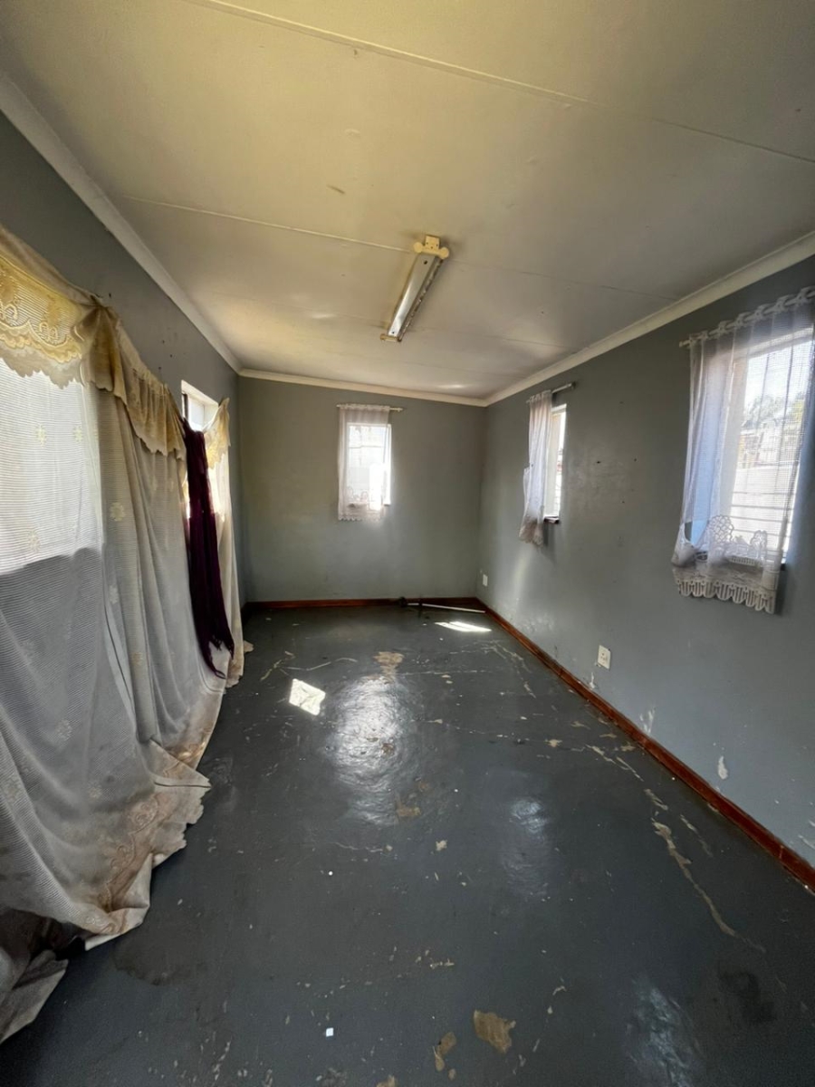 To Let 5 Bedroom Property for Rent in Edleen Gauteng