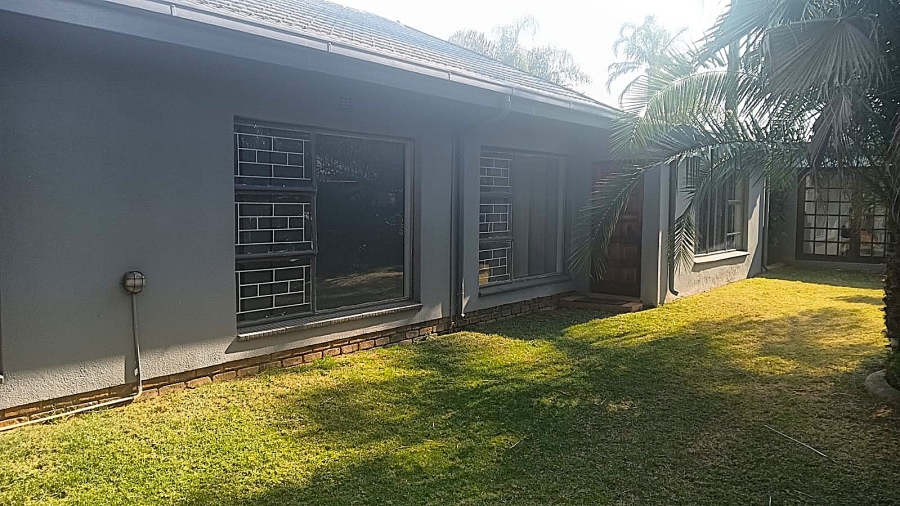 To Let 5 Bedroom Property for Rent in Edleen Gauteng