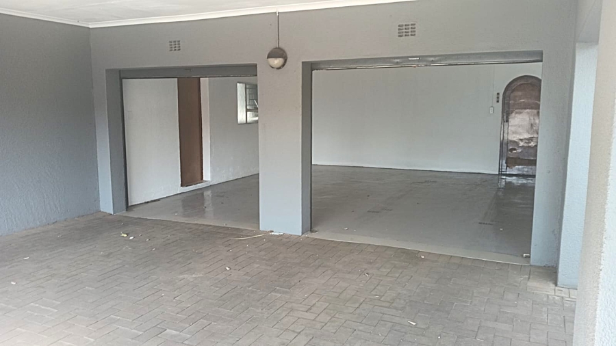 To Let 5 Bedroom Property for Rent in Edleen Gauteng