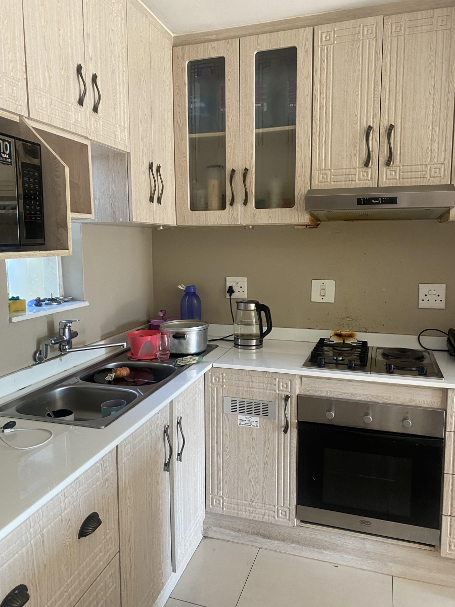 2 Bedroom Property for Sale in Ridgeway Gauteng