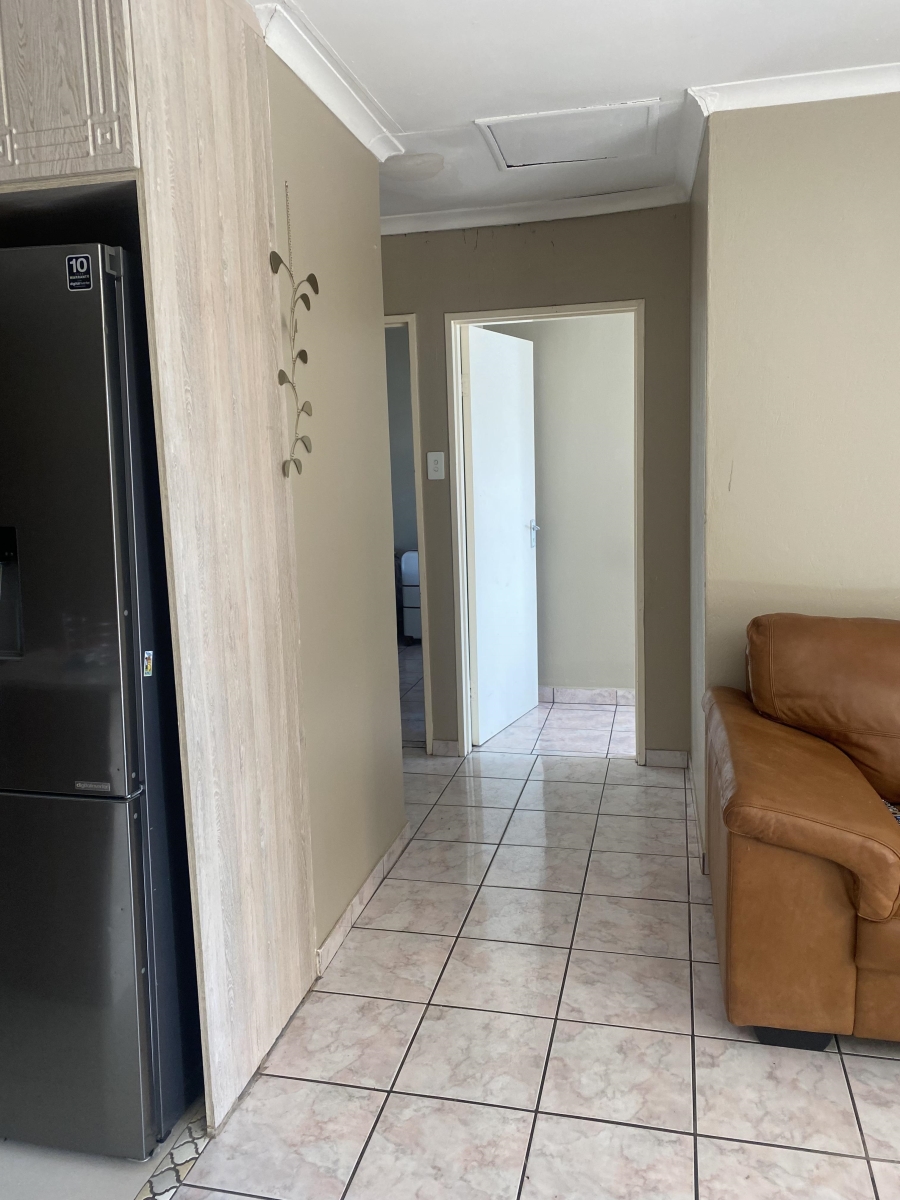 2 Bedroom Property for Sale in Ridgeway Gauteng