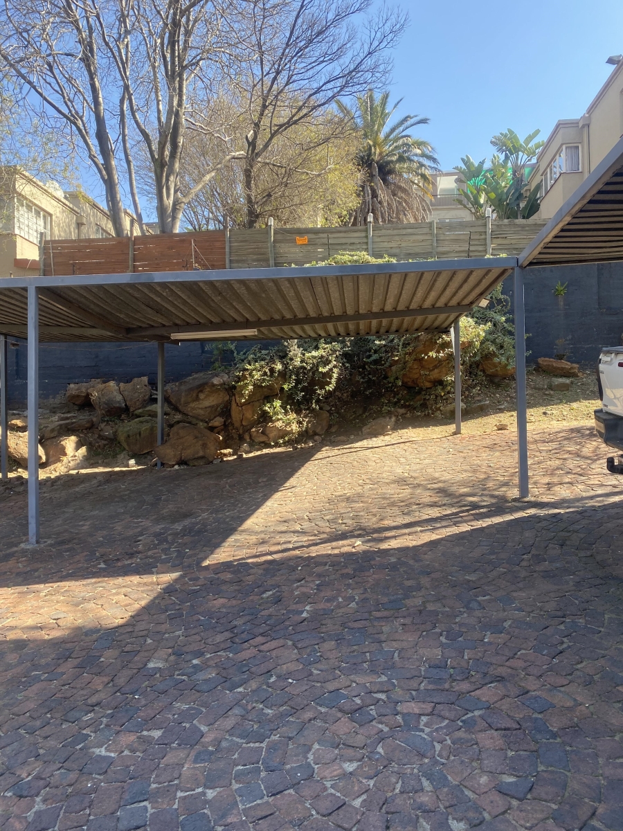 2 Bedroom Property for Sale in Ridgeway Gauteng