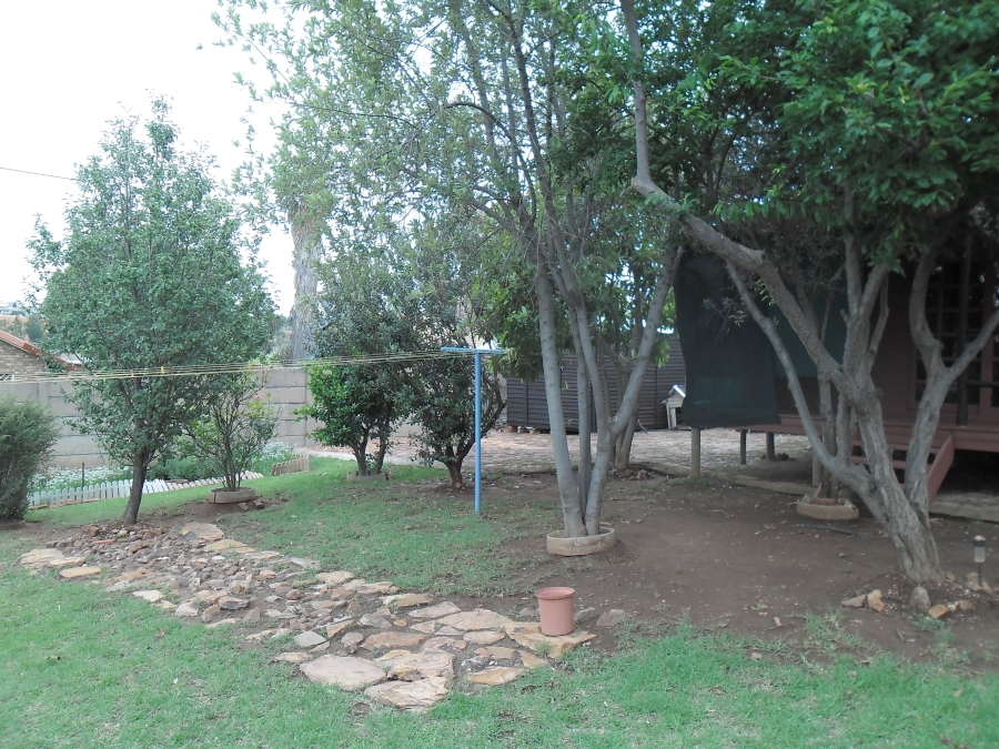 3 Bedroom Property for Sale in Heuweloord Gauteng