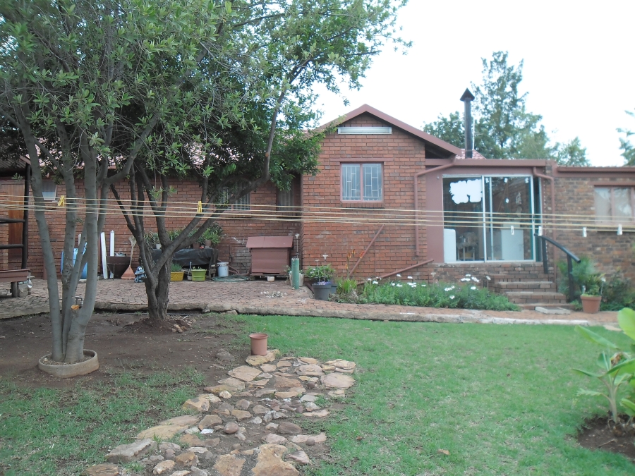 3 Bedroom Property for Sale in Heuweloord Gauteng