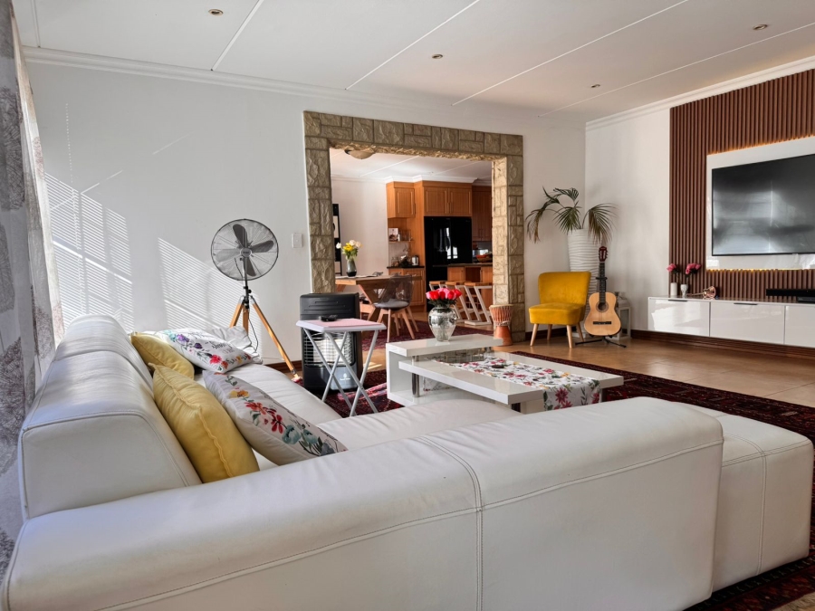 4 Bedroom Property for Sale in Savannah Hills Estate Gauteng