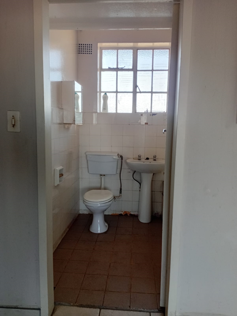 To Let 1 Bedroom Property for Rent in Primrose Gauteng