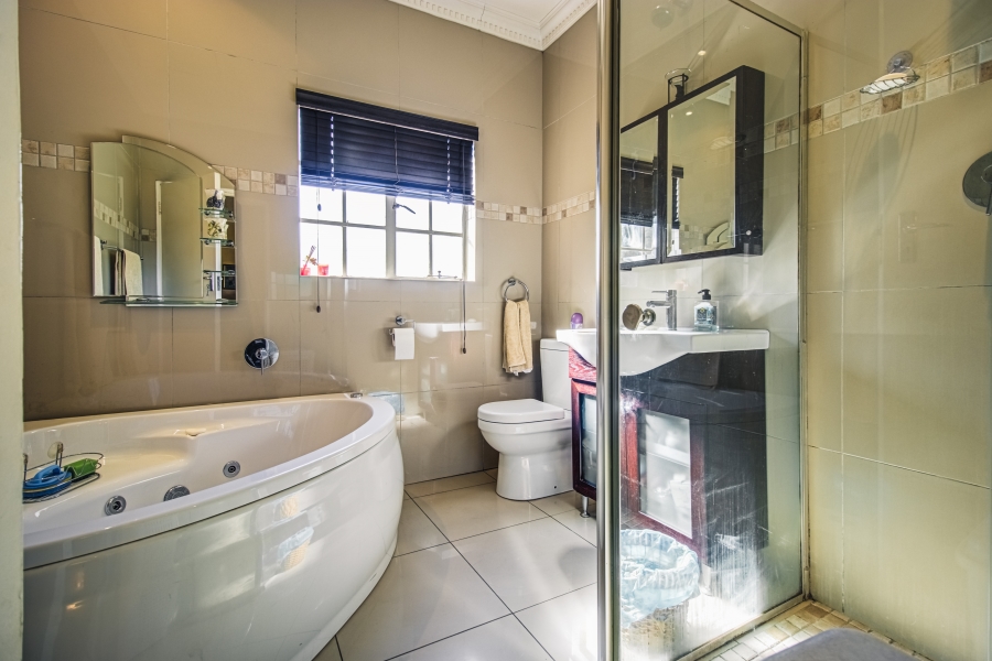3 Bedroom Property for Sale in Eden Glen Gauteng