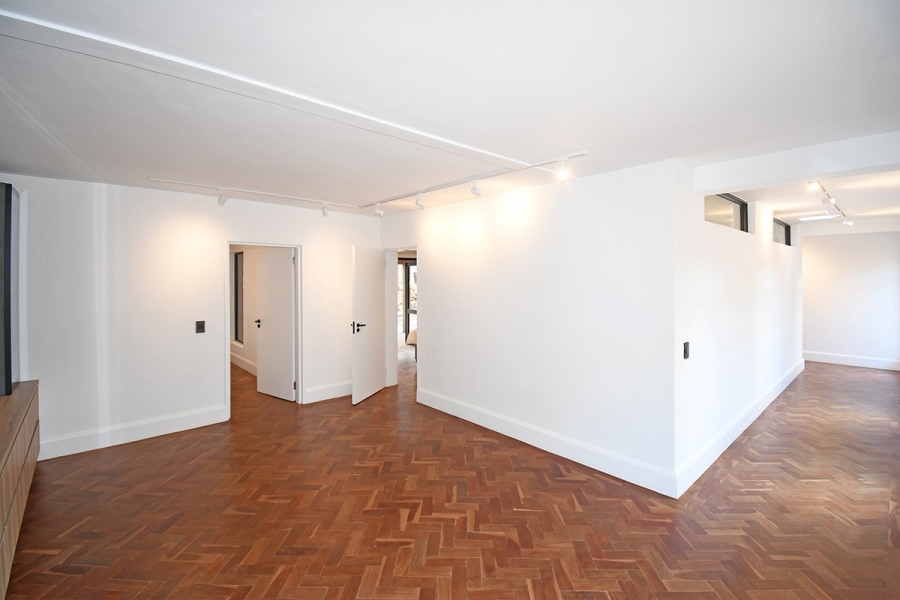 4 Bedroom Property for Sale in Atholl Gauteng