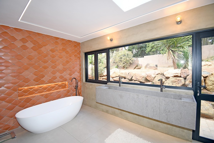 4 Bedroom Property for Sale in Atholl Gauteng
