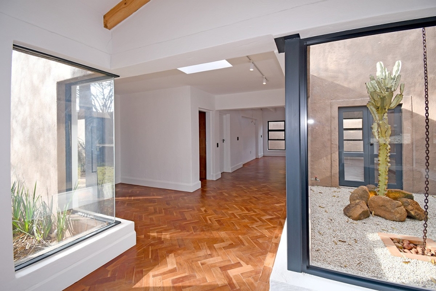4 Bedroom Property for Sale in Atholl Gauteng