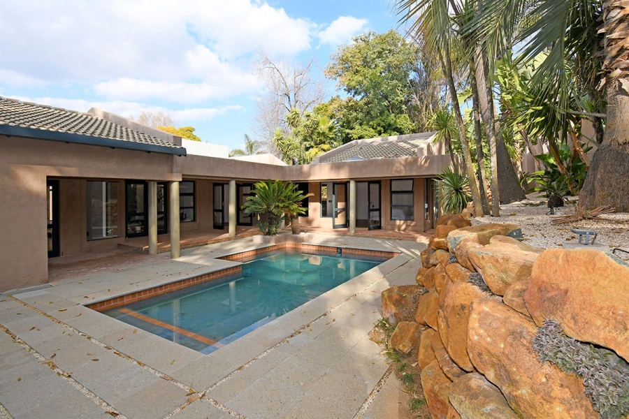 4 Bedroom Property for Sale in Atholl Gauteng