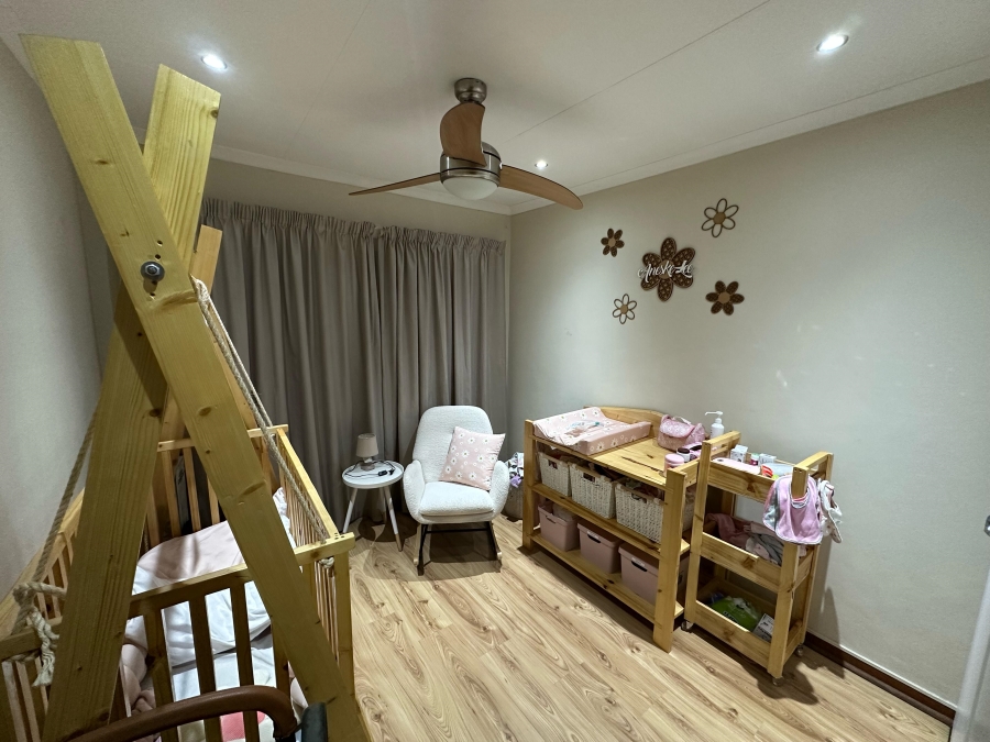 2 Bedroom Property for Sale in Florauna Gauteng