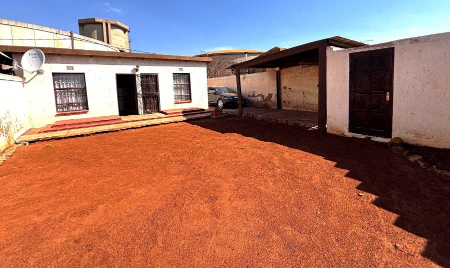 1 Bedroom Property for Sale in Tsakane Ext 12 Gauteng