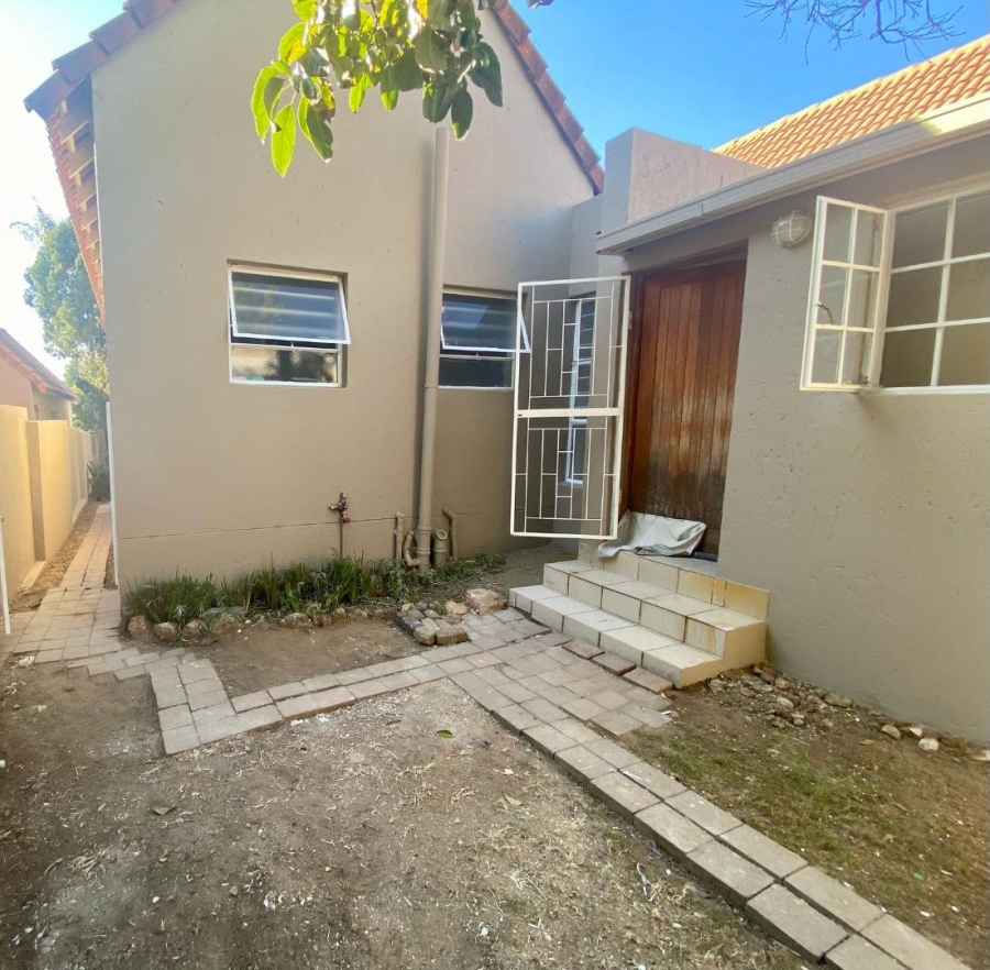 To Let 3 Bedroom Property for Rent in Sunninghill Gauteng