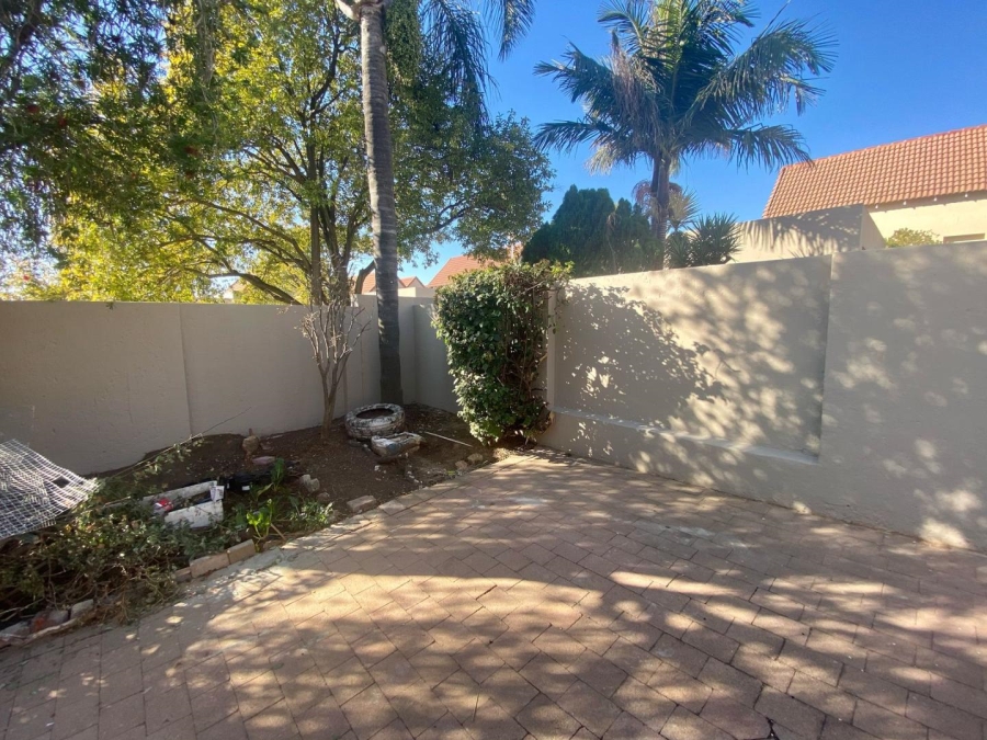 To Let 3 Bedroom Property for Rent in Sunninghill Gauteng