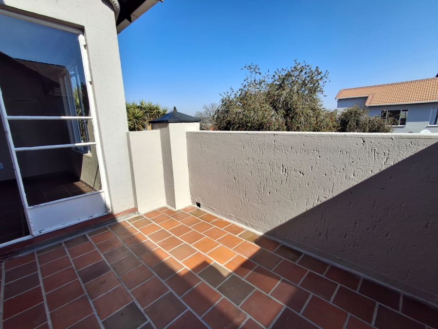 1 Bedroom Property for Sale in Eden Glen Gauteng